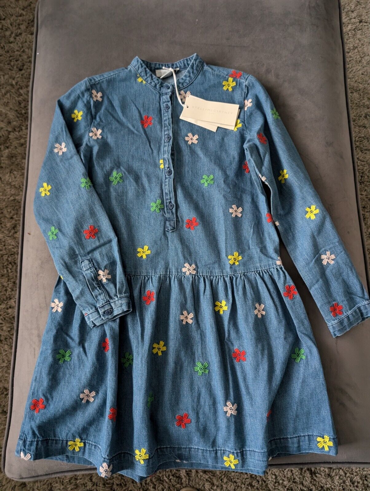 New Stella McCartney kids denim tiered smiley flowers dress embroidered 8/9 yrs