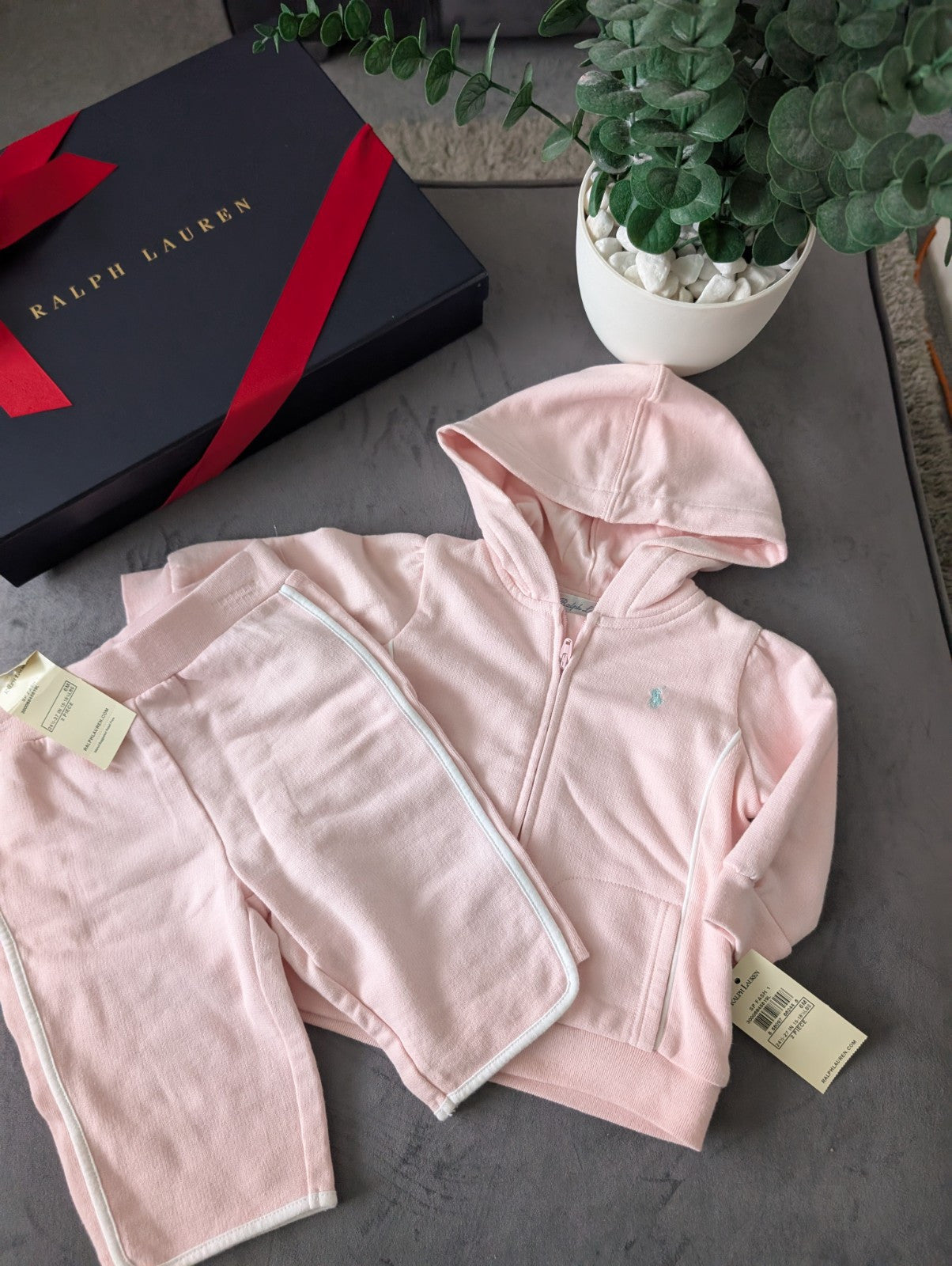 New Gorgeous Ralph Lauren Pink White Baby Girl Tracksuit  3-6m Gift Baby 2 Piece