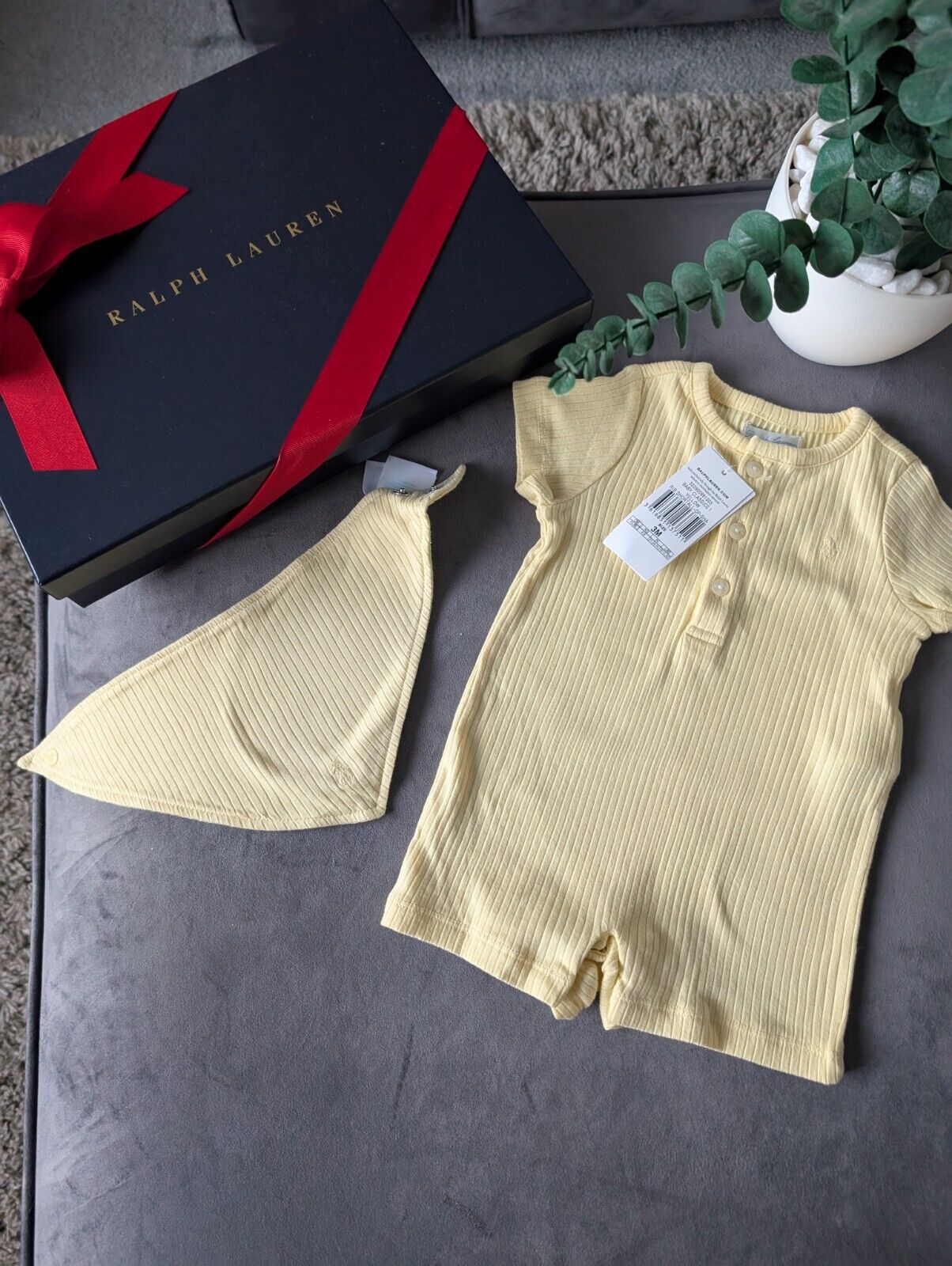 New Ralph Lauren Baby Boy Romper Yellow + Bib Pony Logo Gift New 0-3m  £70