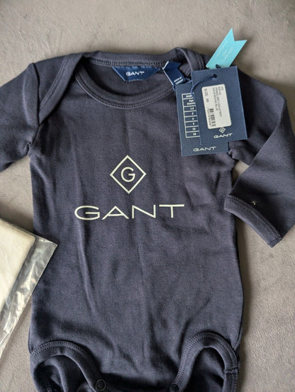 New GANT Navy Blue Organic Lock Up Body Babygrows Size 3 Months + Hat Gift Baby