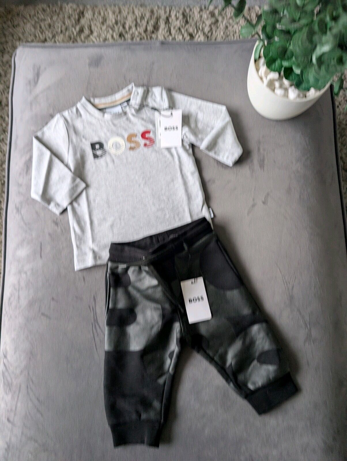 New Hugo Boss Grey Black Baby Full Jacket 0-6m Baby Boy Jogger + Top Set  Gift