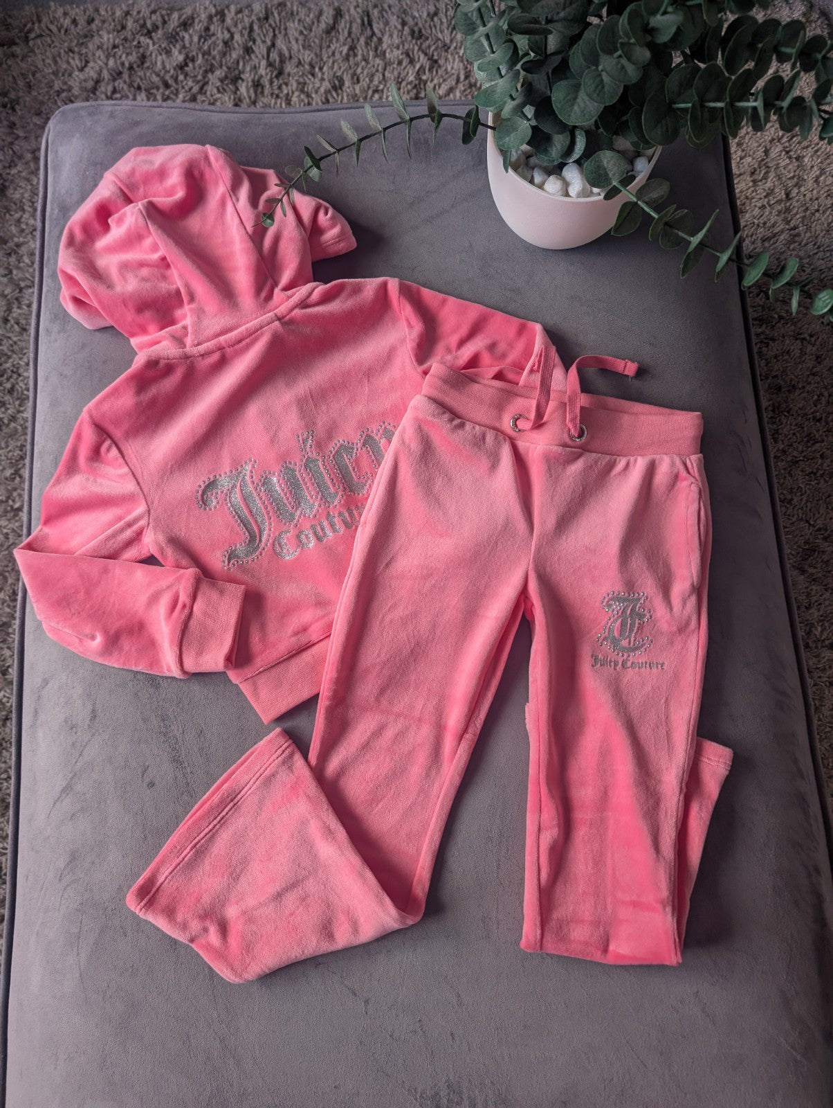 New Stunning Girls Velour Juicy Tracksuit Pink Age 3-4 years Rrp £90 Silver