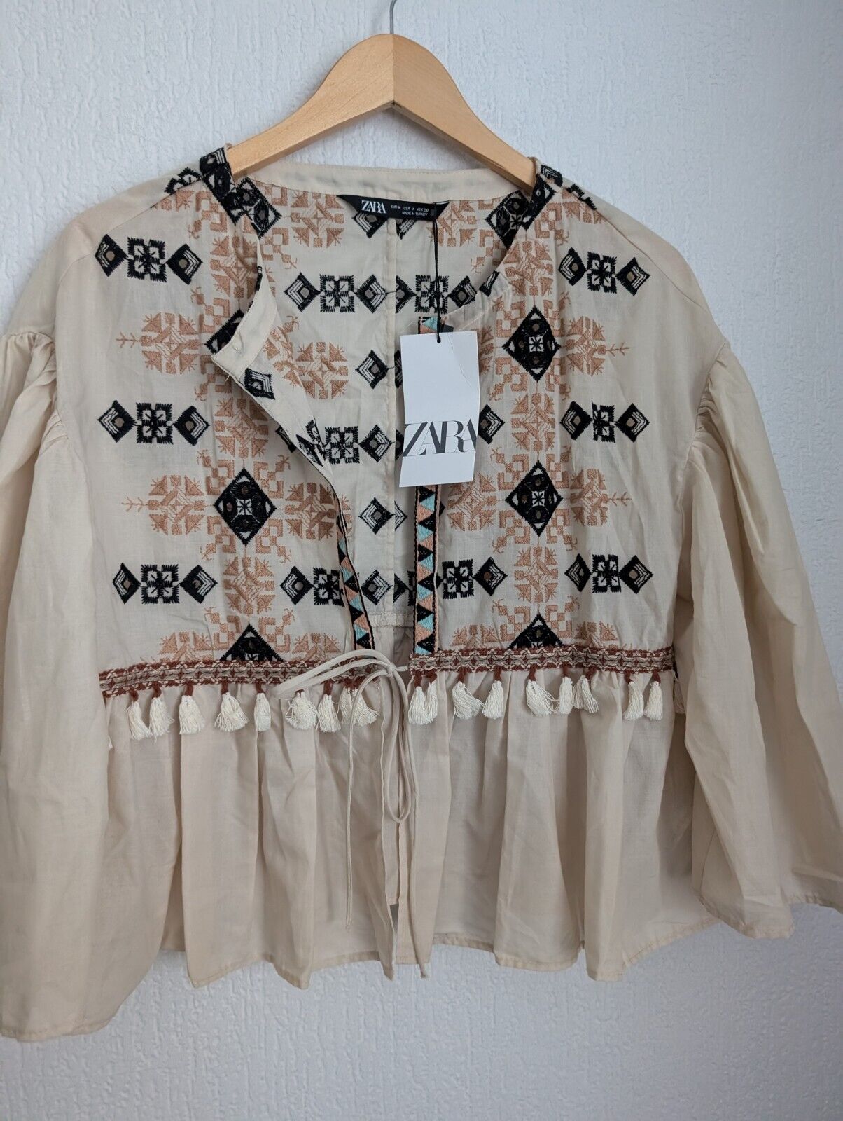 New Zara Ruffle Hem Peplum Beige Fringed Embroidery Light Jacket Top UK M Casual