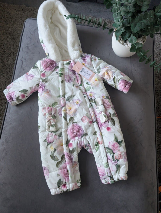 NEW Gorgeous Faux Fur Lined Soft Floral Pink Roses Lipsy Snowsuit/pramsuit 3-6m