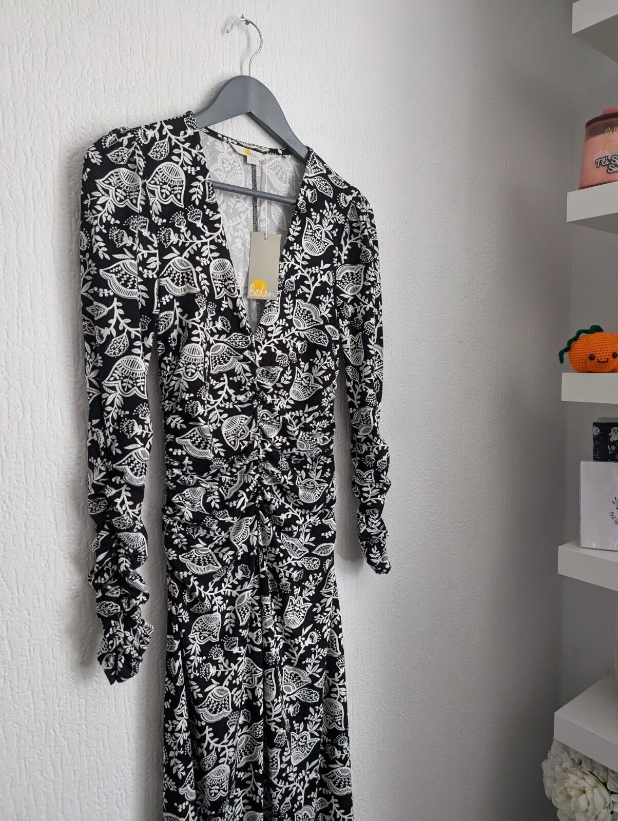 New Boden Ruched White & Black Print Jersey Midi Dress 6 R/Regular Autumn Winter