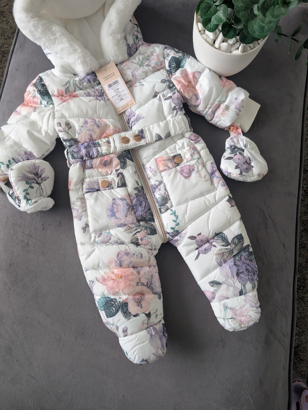 NEW Gorgeous Faux Fur Lined Soft Floral Pink Roses Lipsy Snowsuit/pramsuit 3-6m