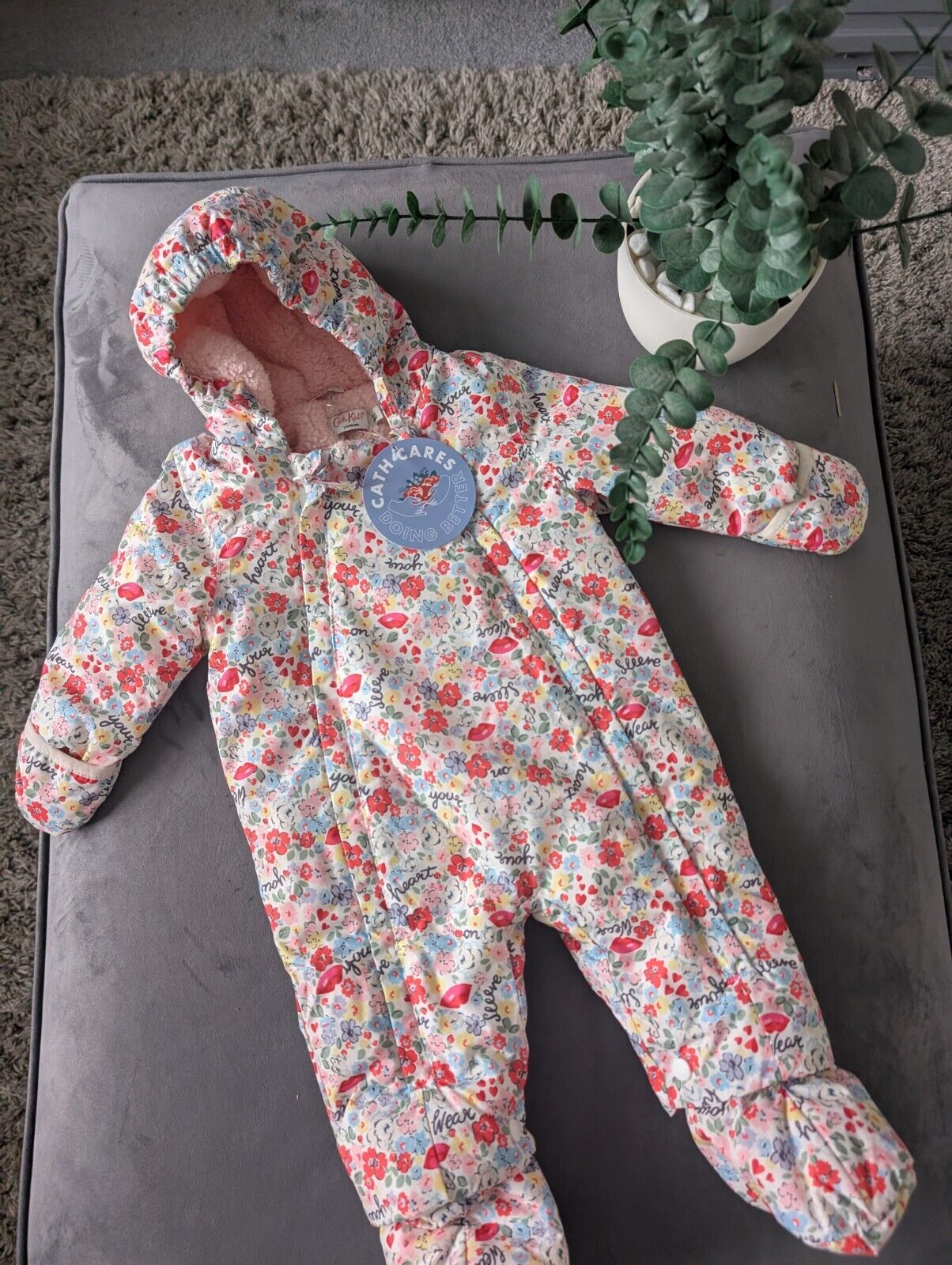 BNWT Cath Kidston Floral Wintsr Pram Suit 3-6 Months RRP £44 Gorgeous Gift