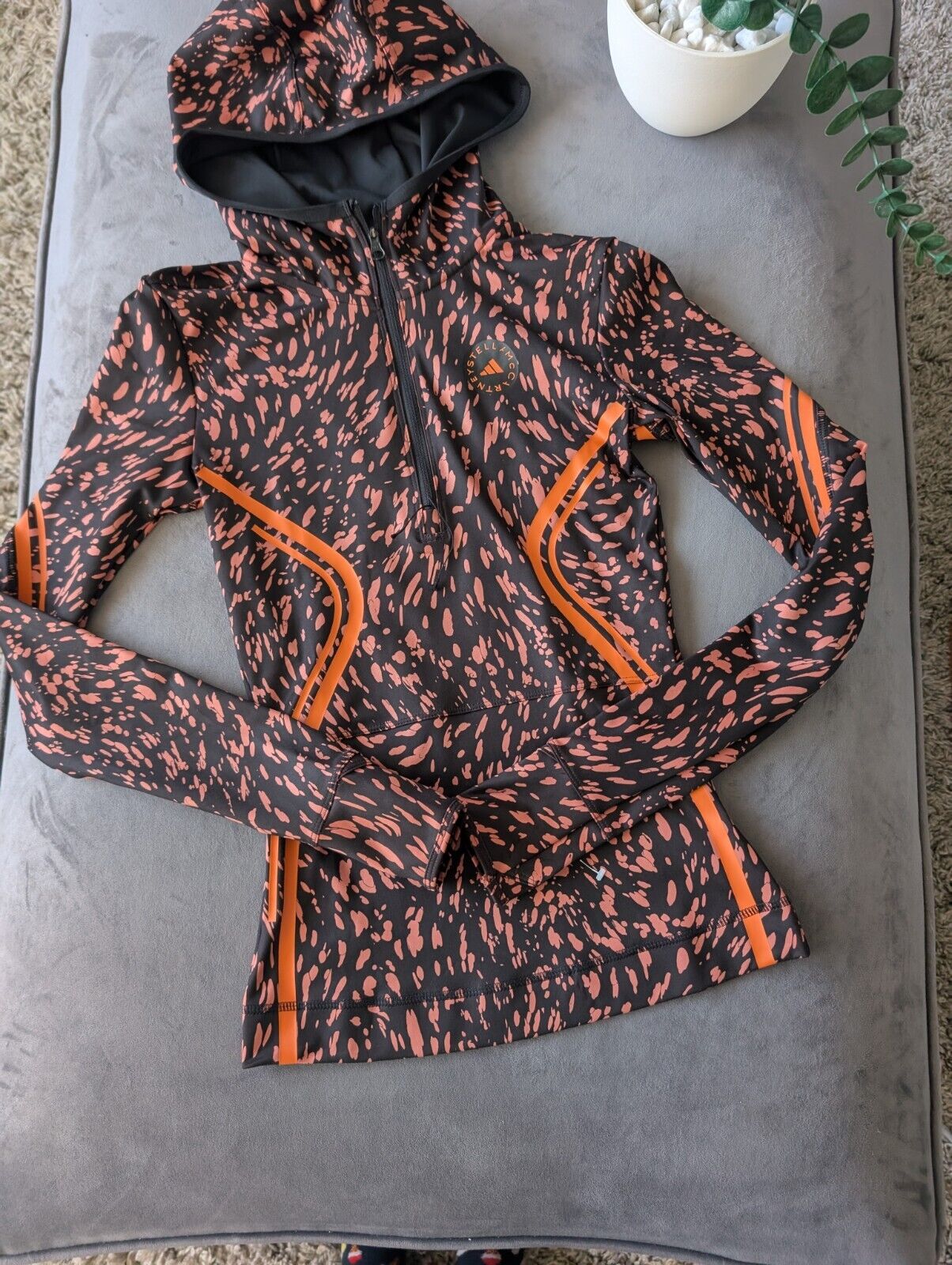 New Adidas by Stella McCartney True Pace hooded long sleeve Orange Black top XS