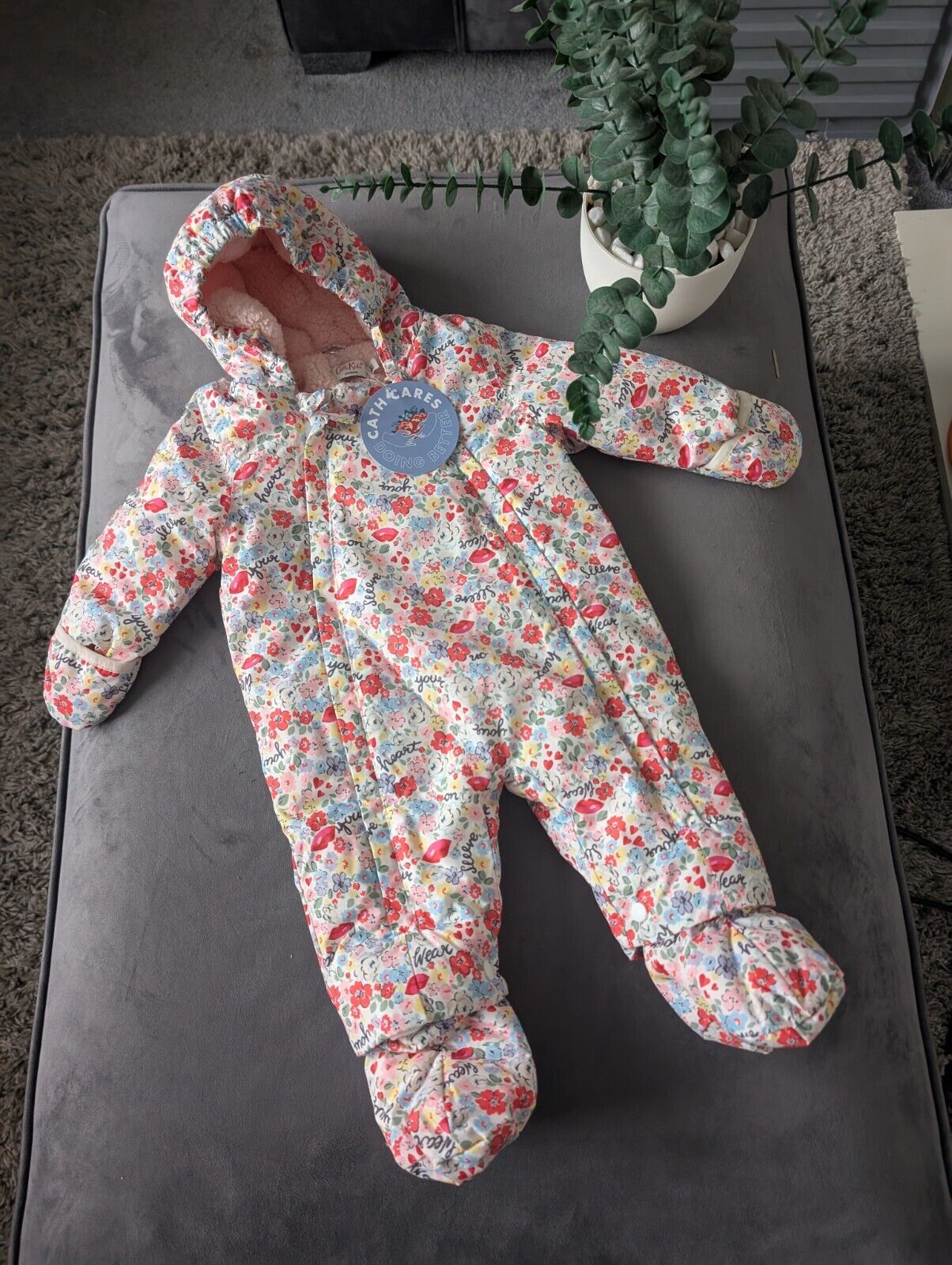 BNWT Cath Kidston Floral Wintsr Pram Suit 3-6 Months RRP £44 Gorgeous Gift