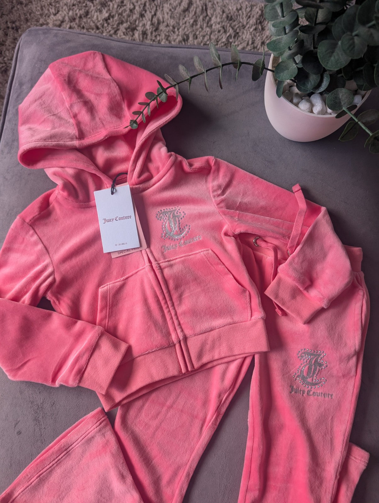 New Stunning Girls Velour Juicy Tracksuit Pink Age 3-4 years Rrp £90 Silver