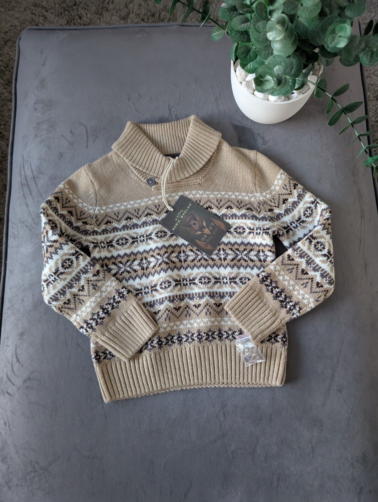 New Stunning Rorie Whelan Beige Brown Aztec Knit Jumper 1-2y Gift Kids Fair Isle