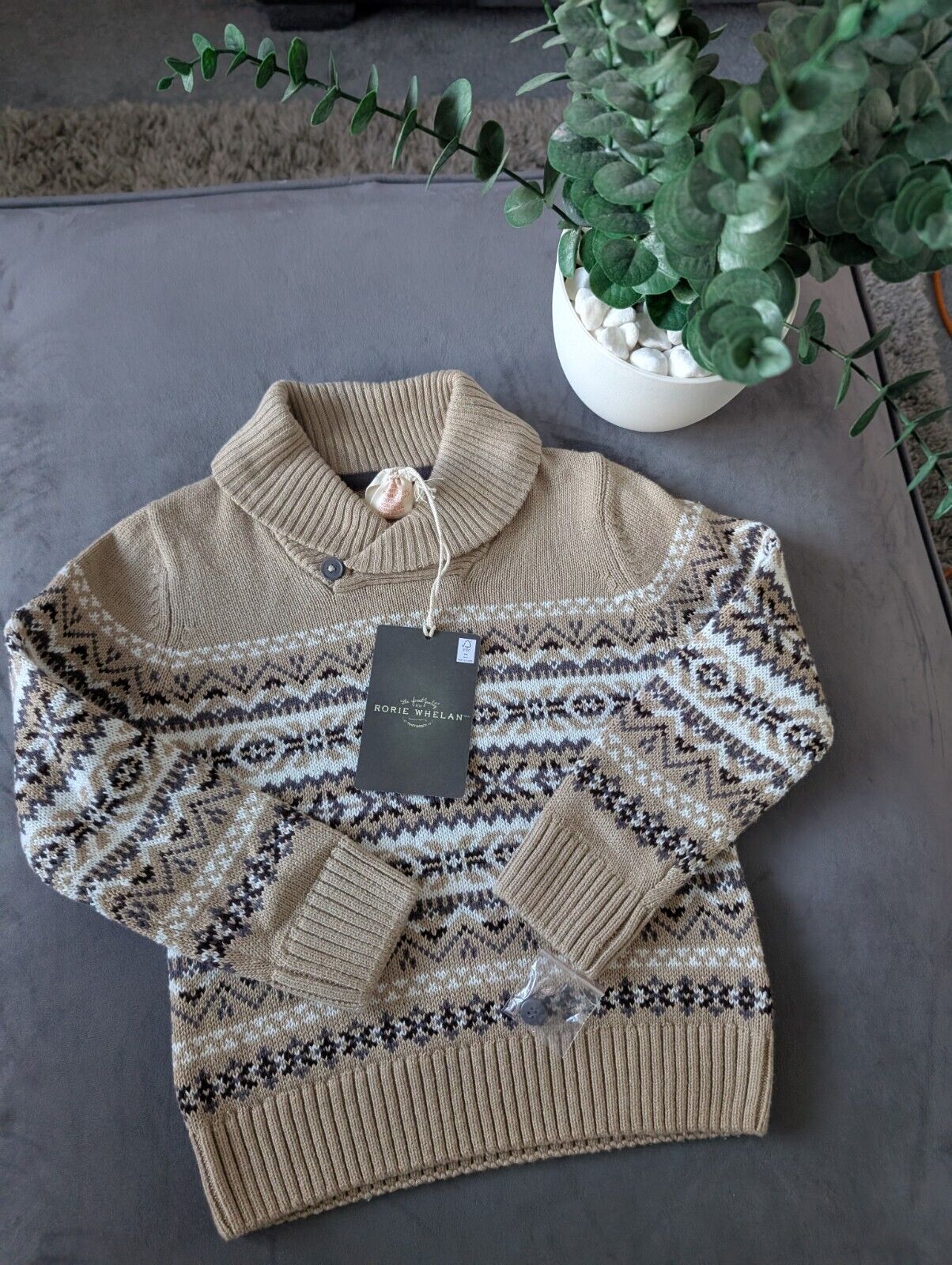 New Stunning Rorie Whelan Beige Brown Aztec Knit Jumper 2-3y Gift Kids Fair Isle