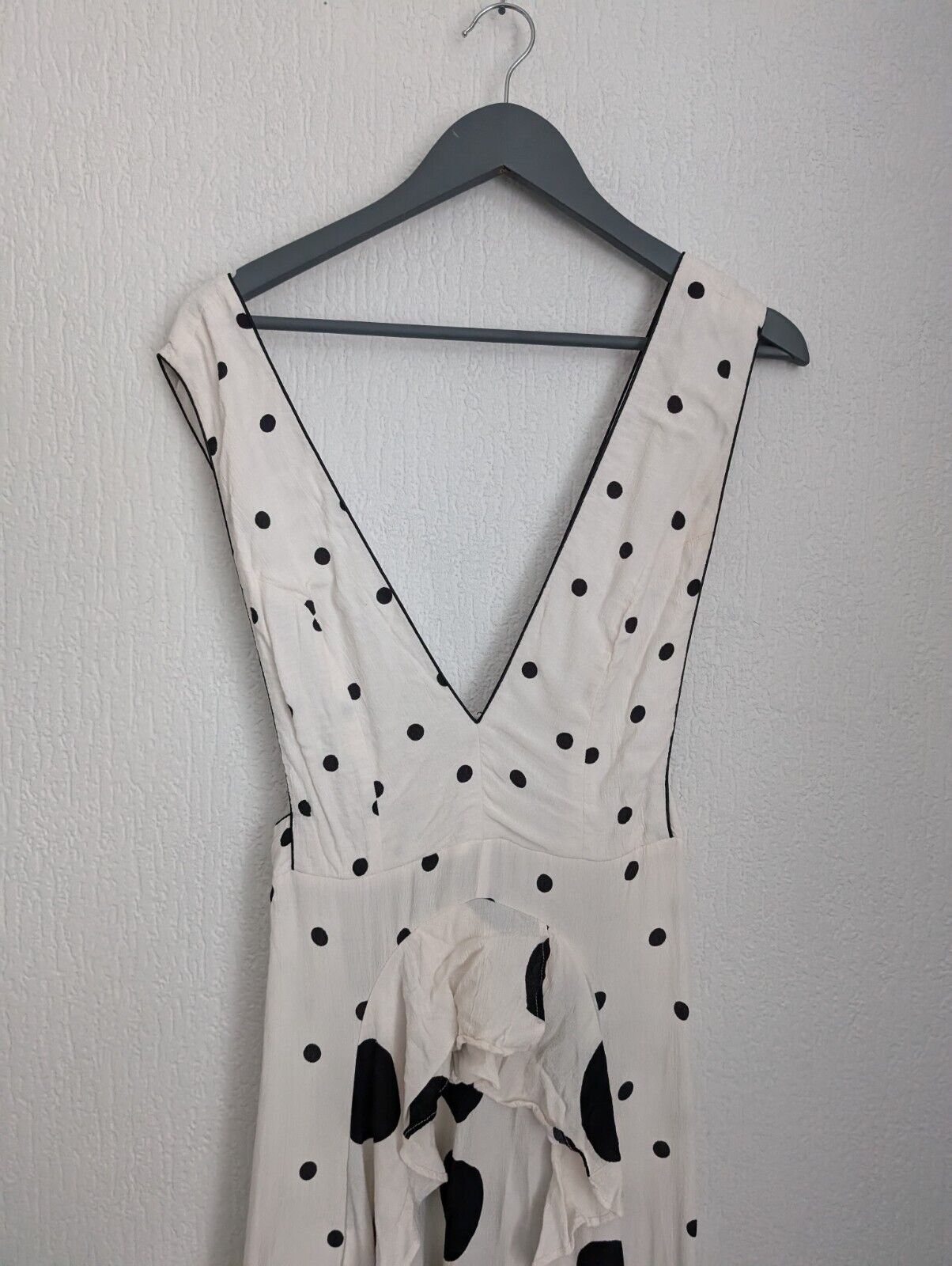 TOPSHOP Pinafore Spot Polka dot Midi Dress White Black Sz 10 worn once viral