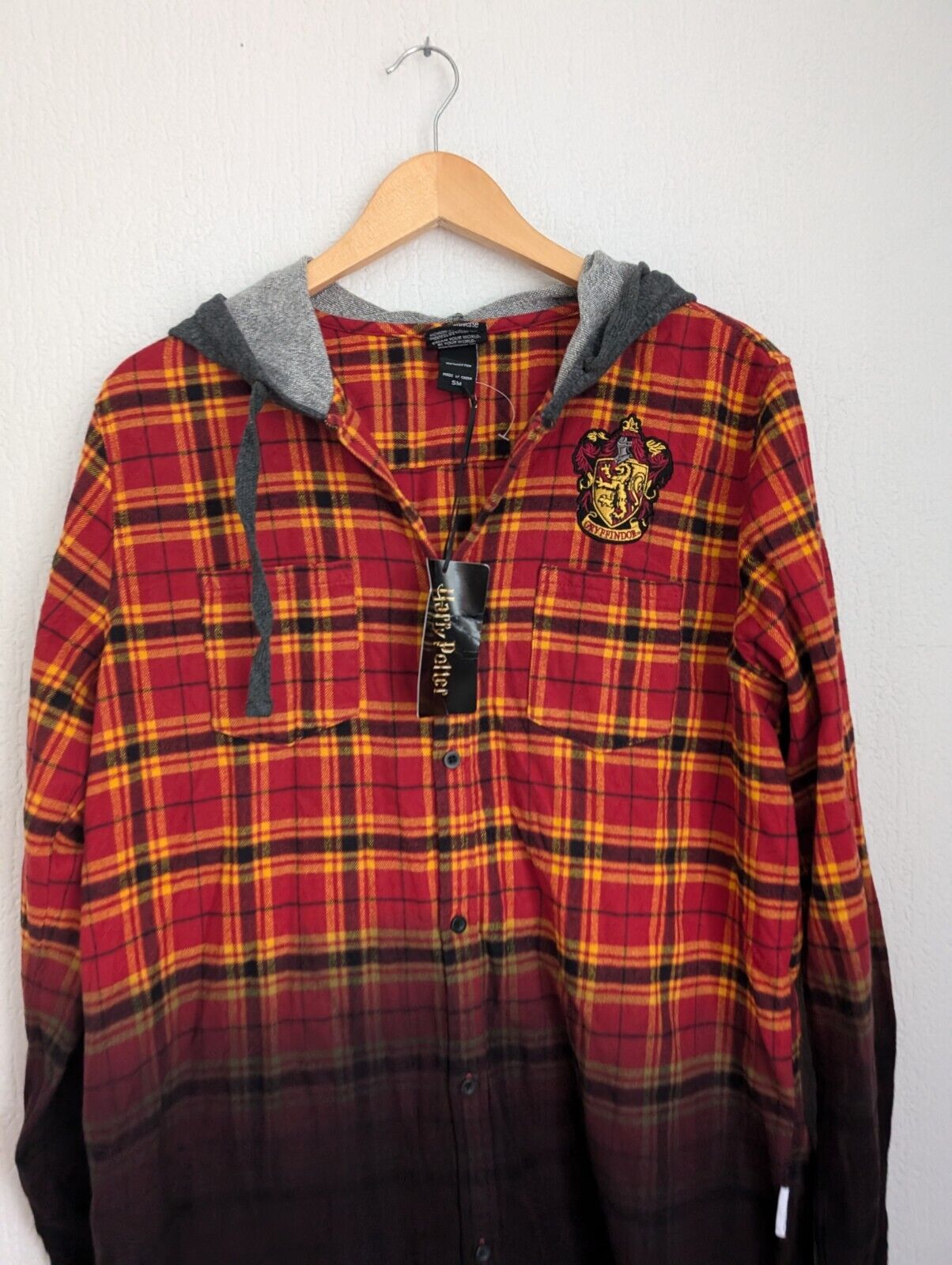 Rare New Our Universe Box Lunch NWT Harry Potter Griffindor Hooded Flannel Shirt