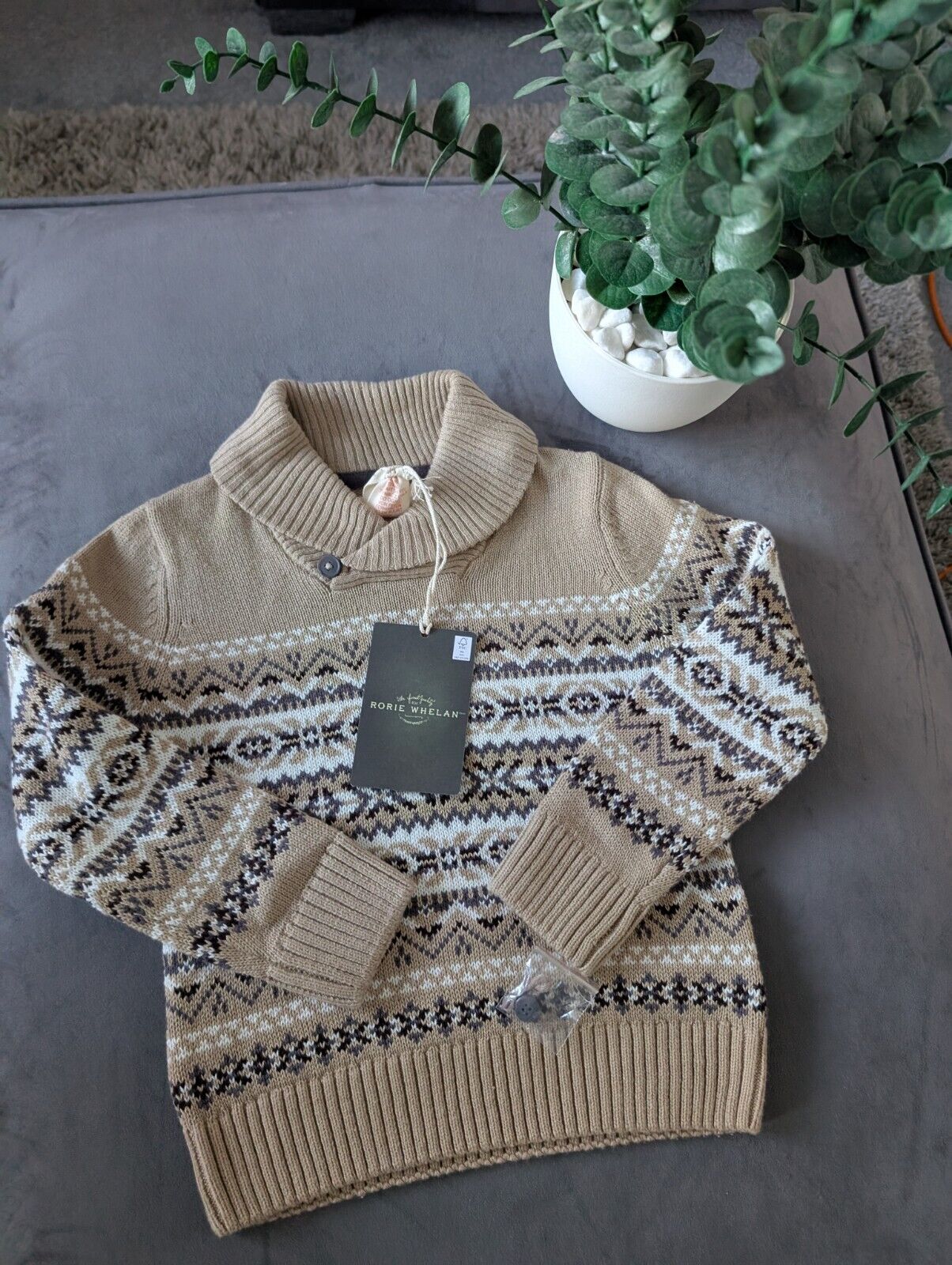 New Stunning Rorie Whelan Beige Brown Aztec Knit Jumper 2-3y Gift Kids Fair Isle