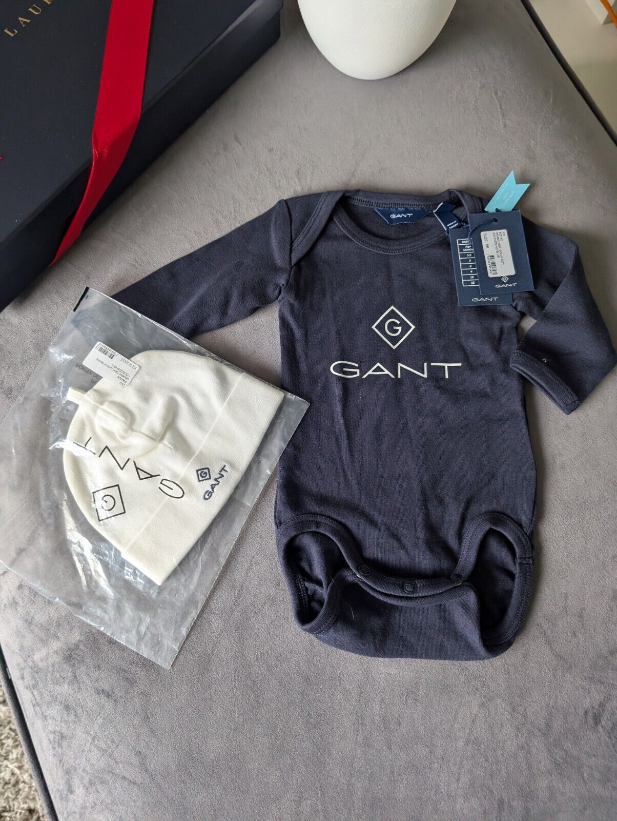 New GANT Navy Blue Organic Lock Up Body Babygrows Size 3 Months + Hat Gift Baby