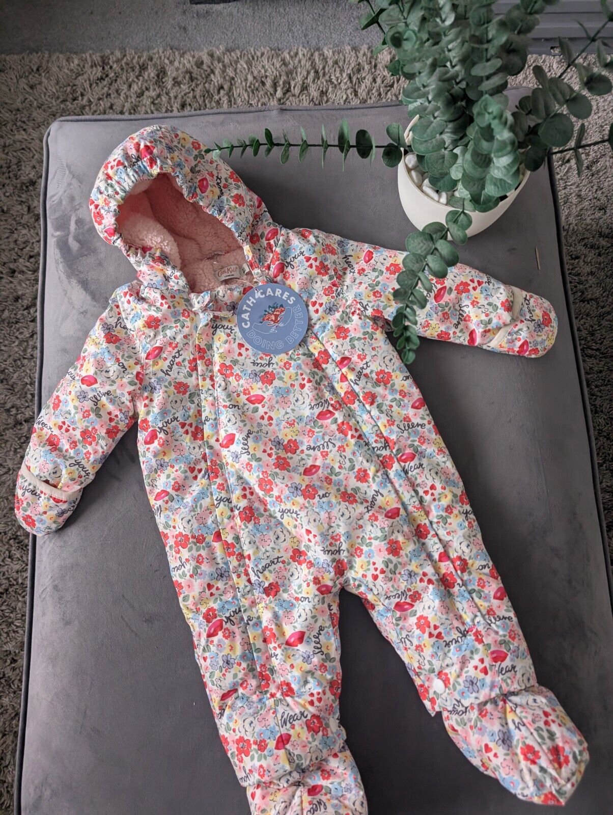 BNWT Cath Kidston Floral Wintsr Pram Suit 3-6 Months RRP £44 Gorgeous Gift