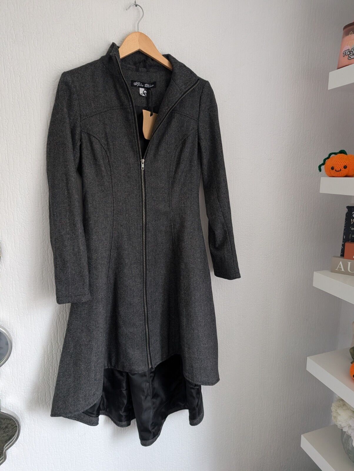 New Stunning Spin Doctor Asymmetrical Coat Grey Dip Hem Fitted Smart Qwerky 14