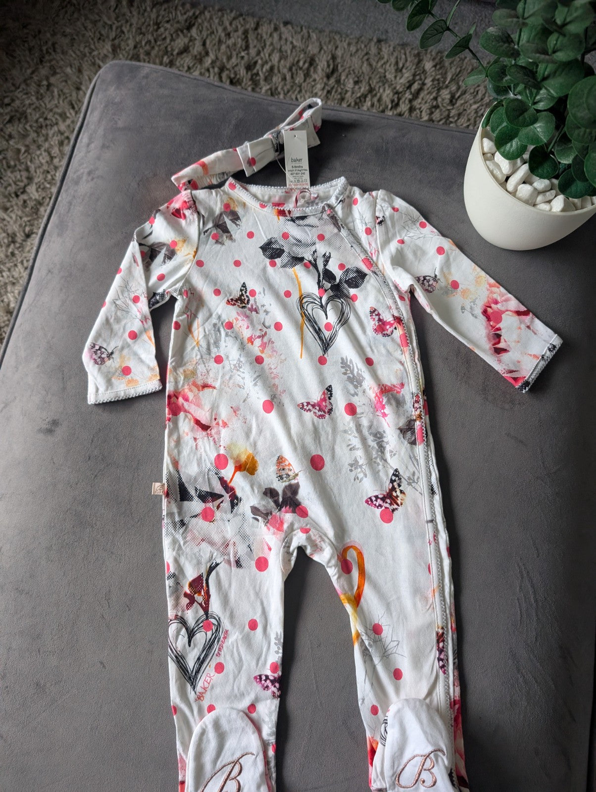 New Ted Baker Baby Girl Sleepsuit babygrow/romper Frill Gift 6-9m + Headband