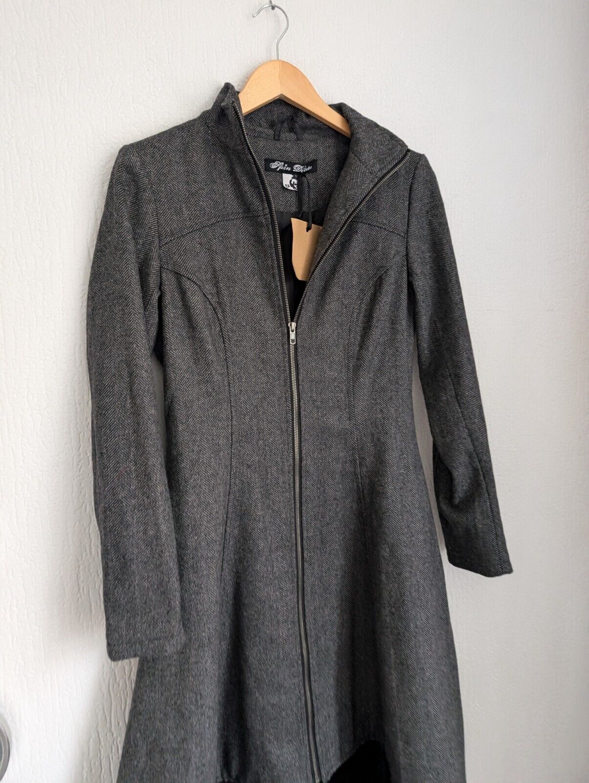 New Stunning Spin Doctor Asymmetrical Coat Grey Dip Hem Fitted Smart Qwerky 14