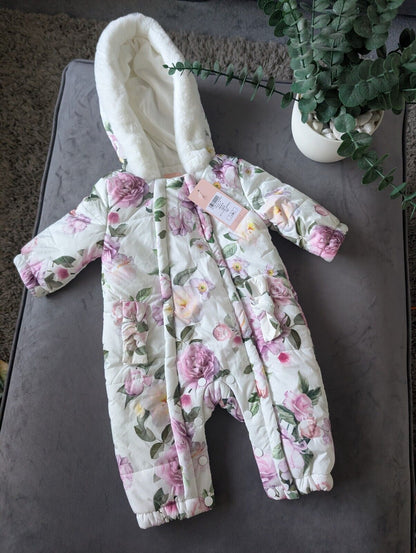 NEW Gorgeous Faux Fur Lined Soft Floral Pink Roses Lipsy Snowsuit/pramsuit 3-6m