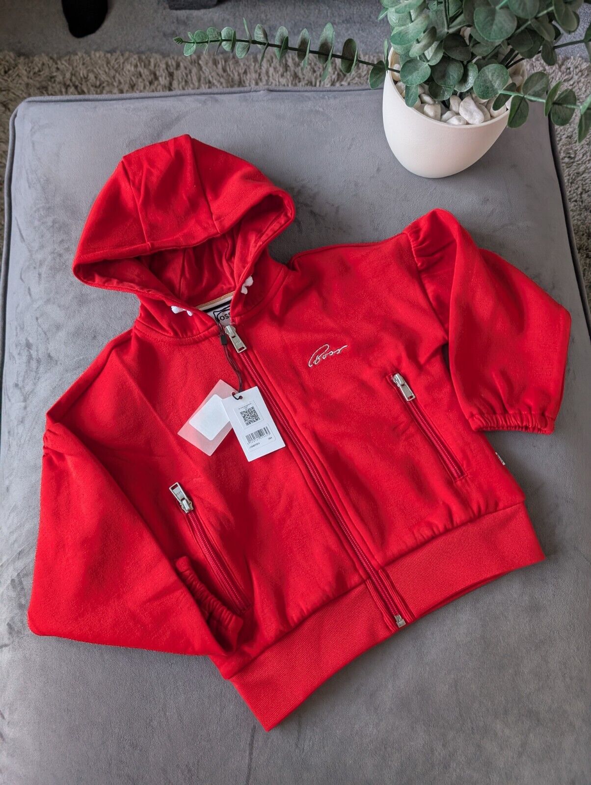 New Gorgeous Girls Hugo Boss Hoodie Red Age 6  Glitter Logo Puff Sleeve Gift