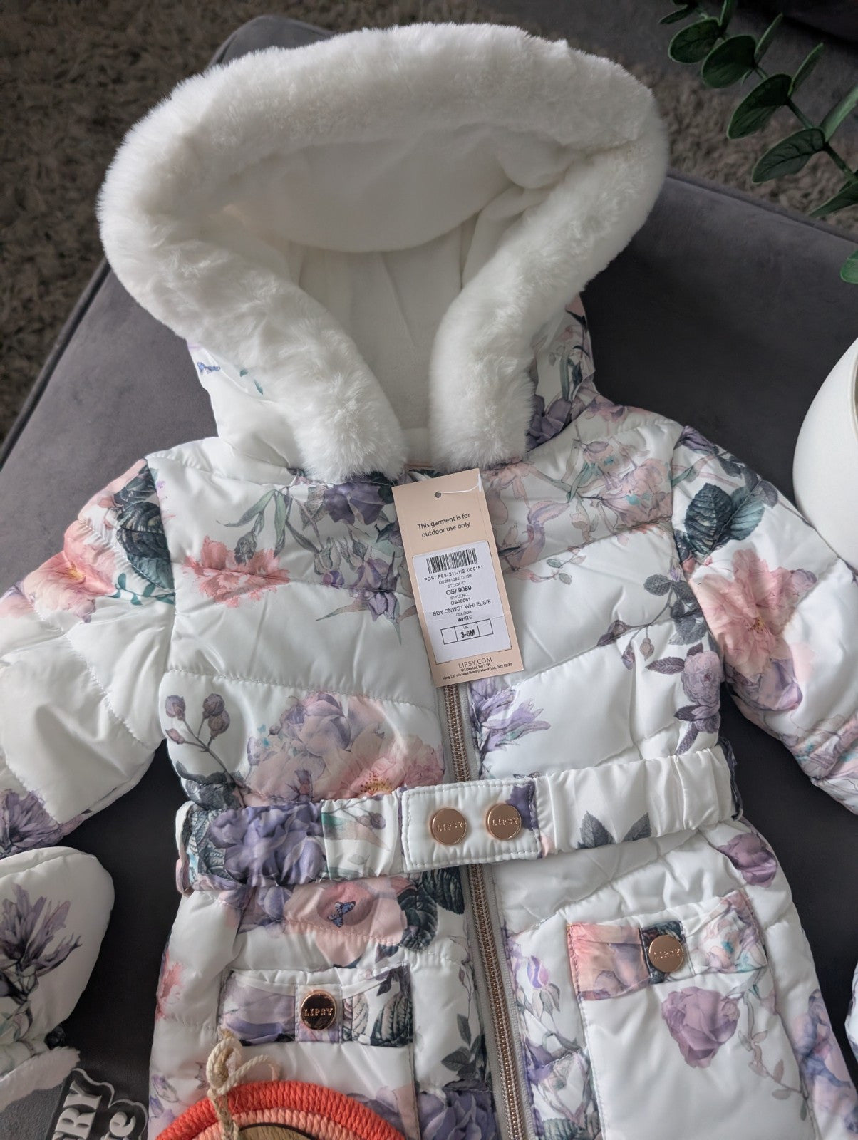 NEW Gorgeous Faux Fur Lined Soft Floral Pink Roses Lipsy Snowsuit/pramsuit 3-6m