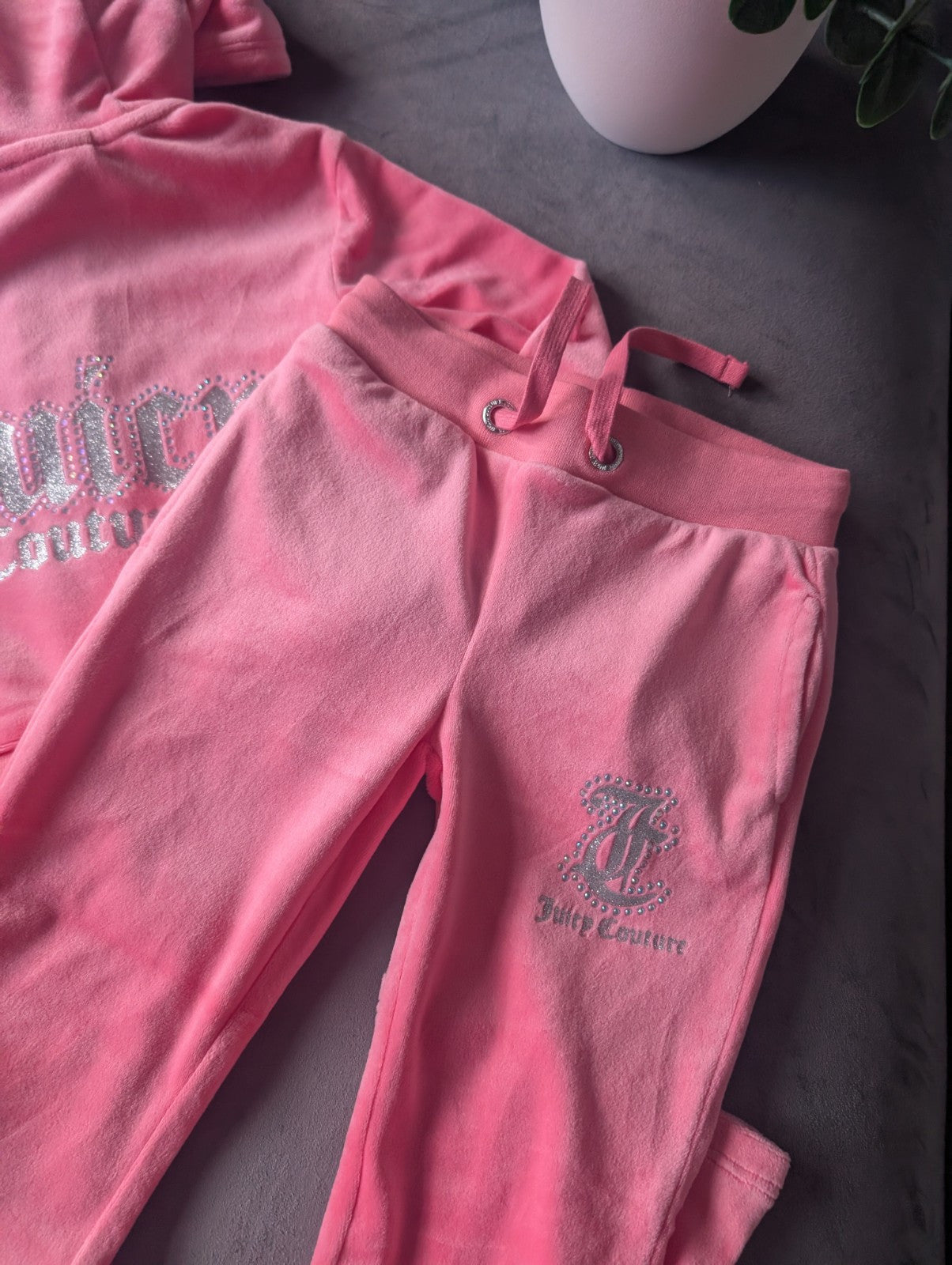 New Stunning Girls Velour Juicy Tracksuit Pink Age 3-4 years Rrp £90 Silver