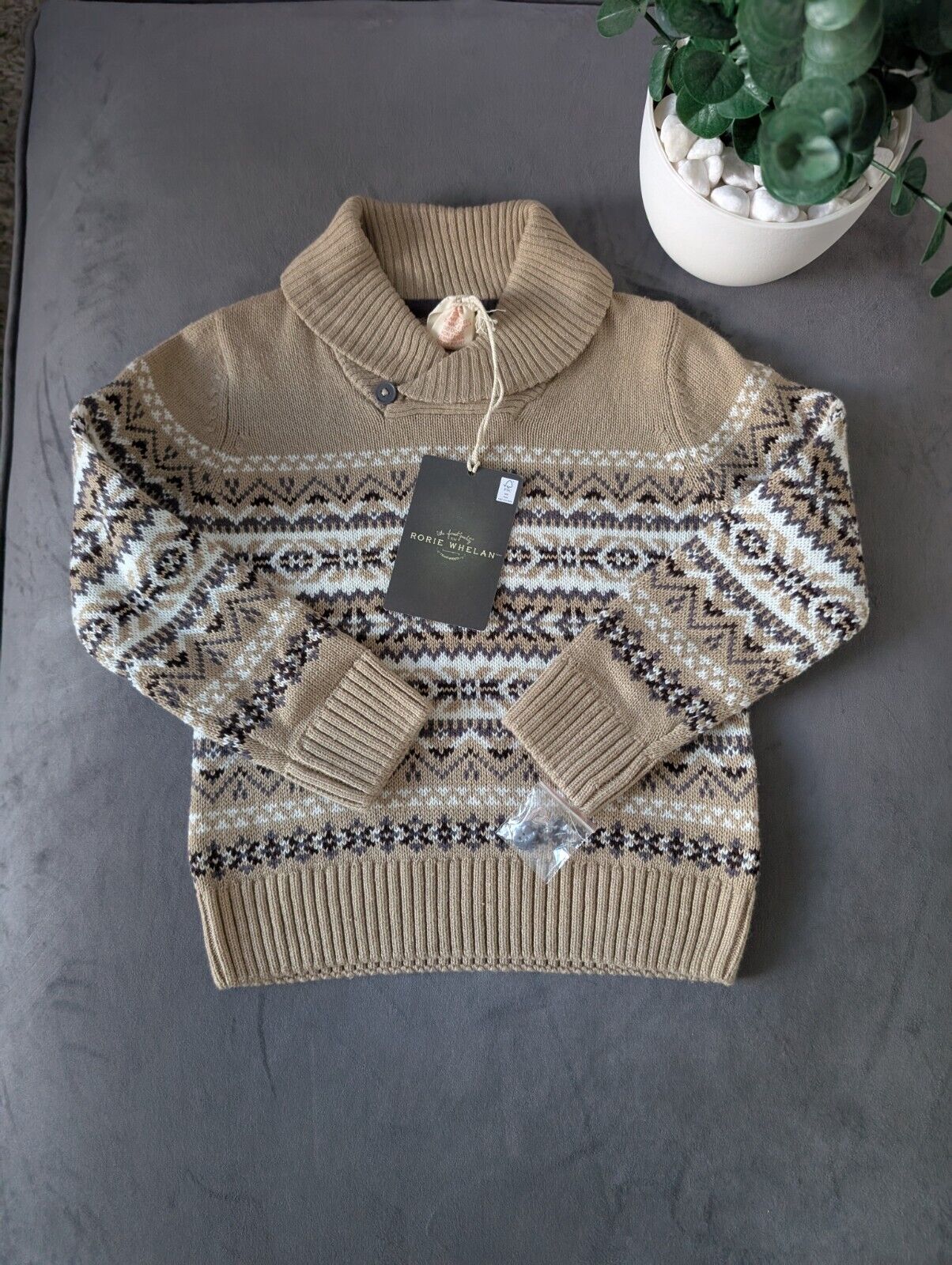 New Stunning Rorie Whelan Beige Brown Aztec Knit Jumper 2-3y Gift Kids Fair Isle