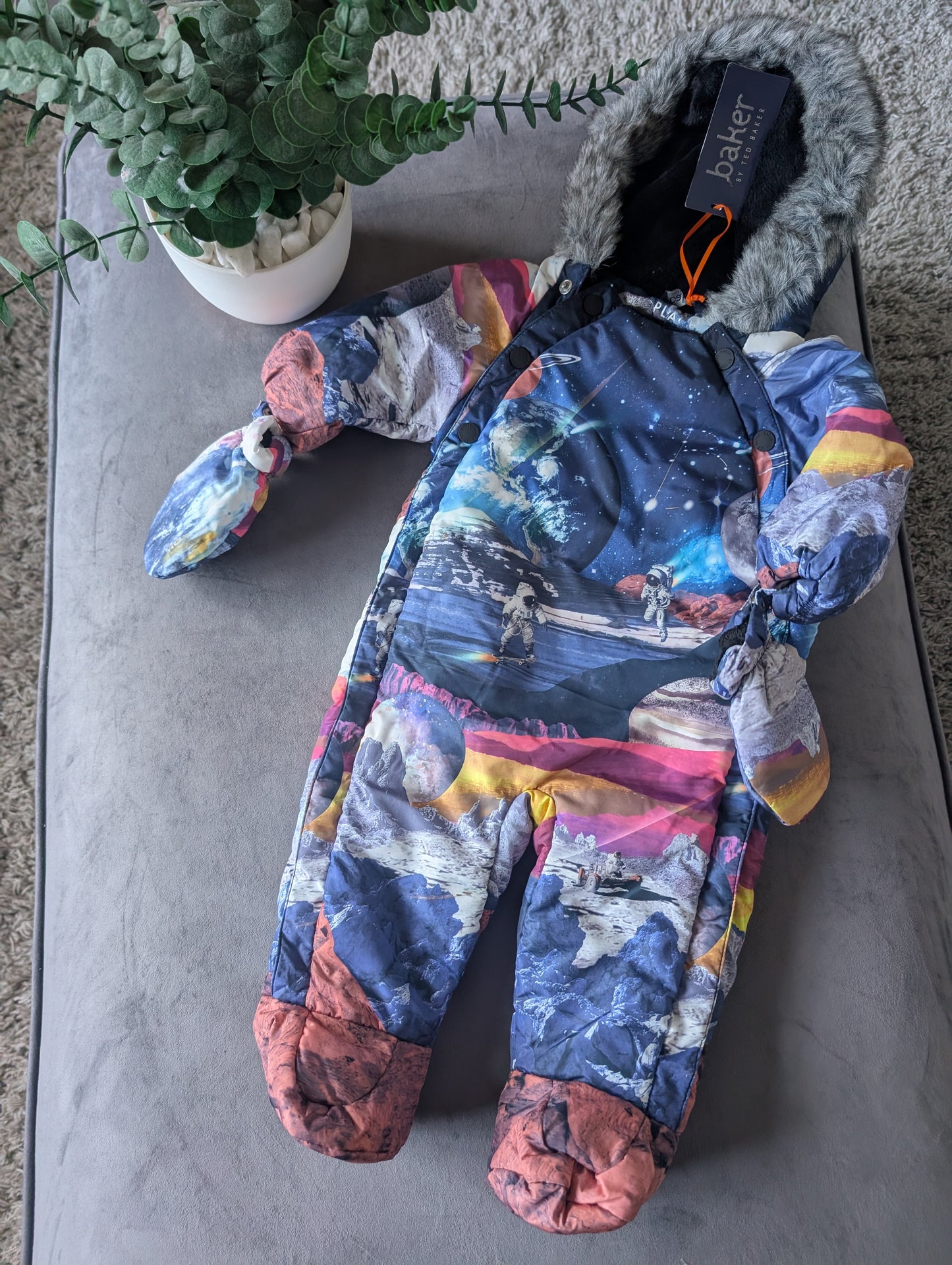 NEW BOYS TED BAKER SNOWSUIT AGE 3-6 MONTHS BNWT COST £45 SPACE Gift Astronaut