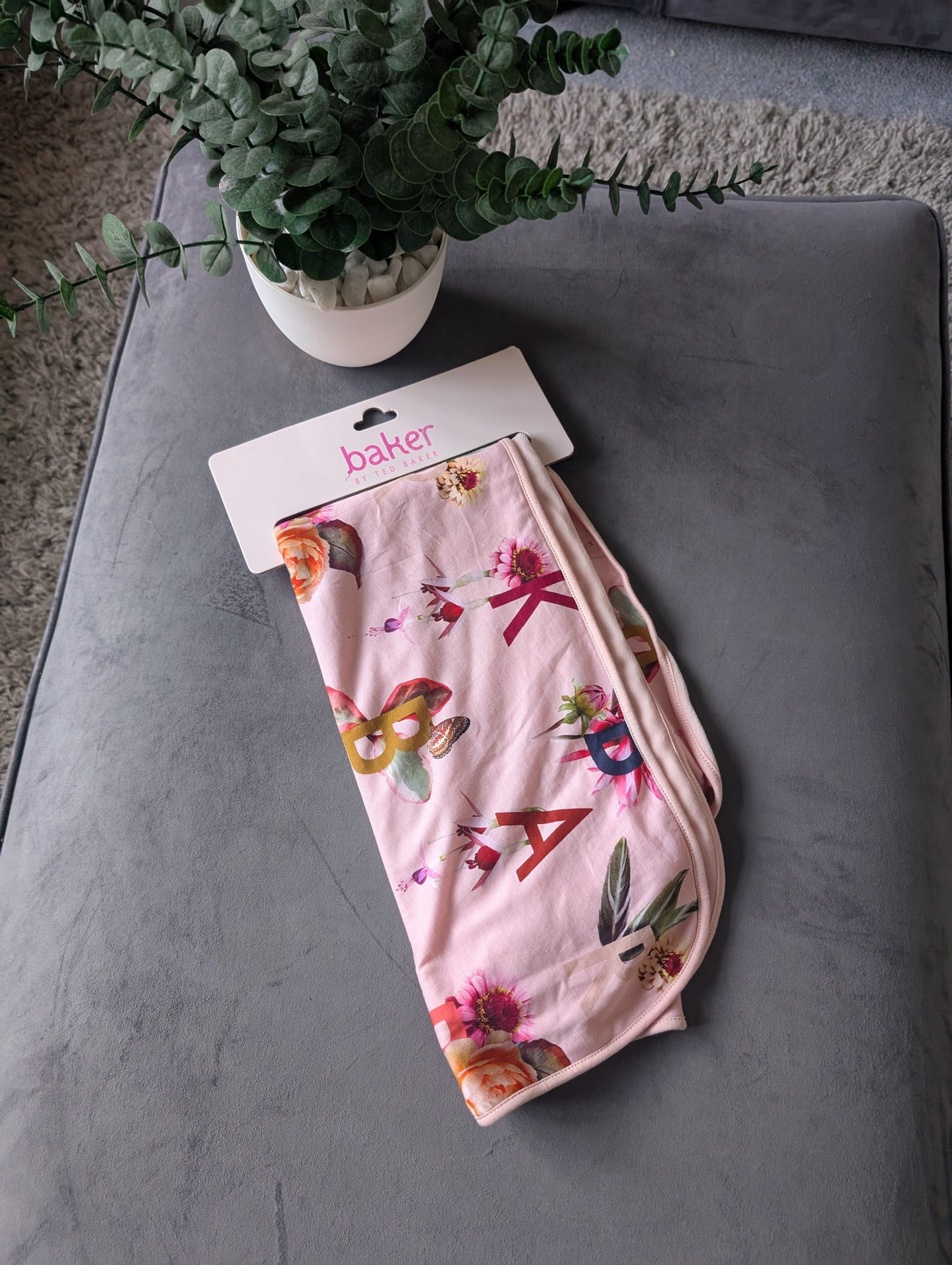 New Gorgeous Pink Floral Ted Baker Baby Girls Blanket - BNWT Gift Pretty Pram