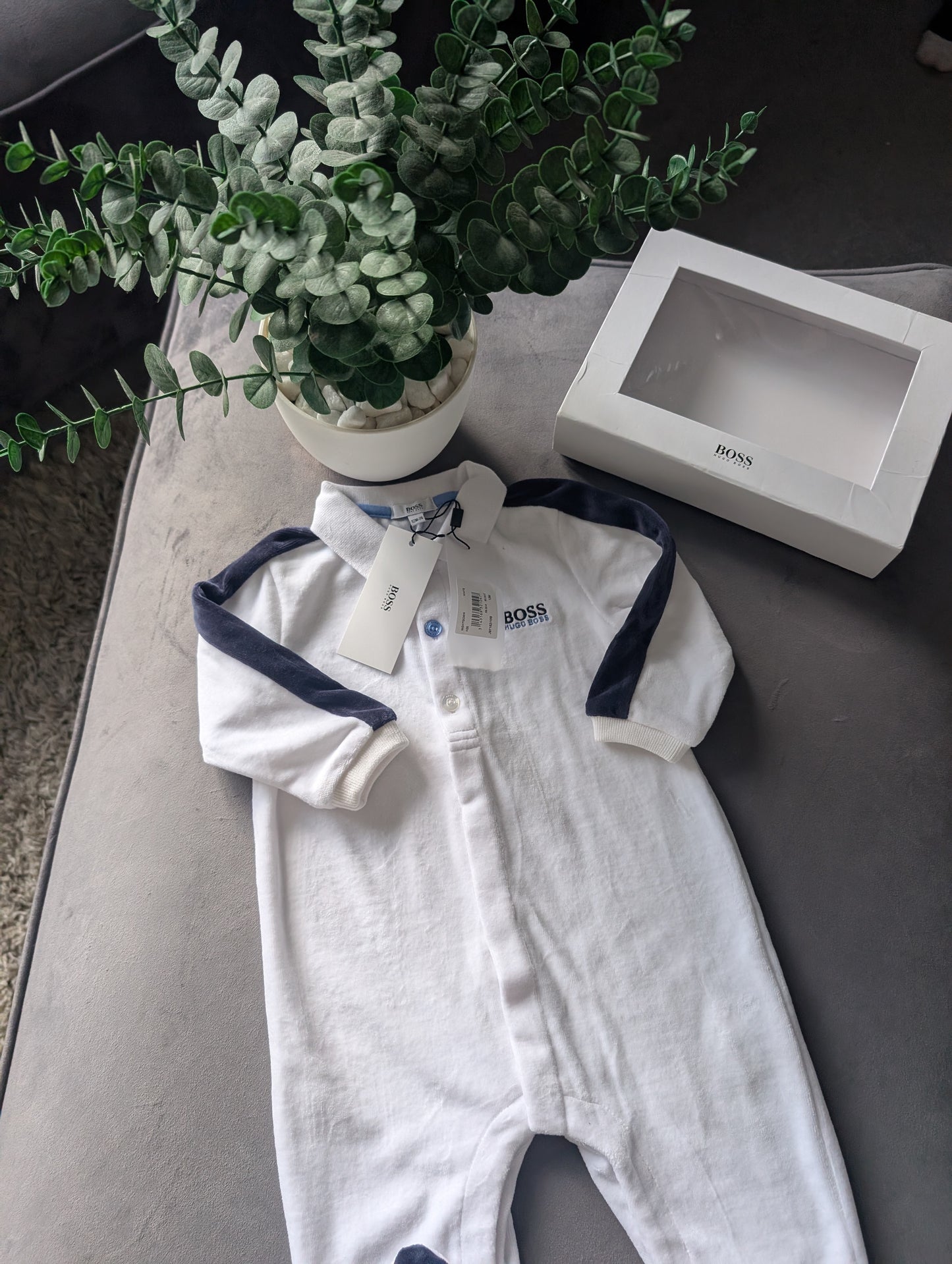 New Hugo Boss Baby Boy Ivory Blue Romper All In One 9-12m £75 Gift Smart Velour