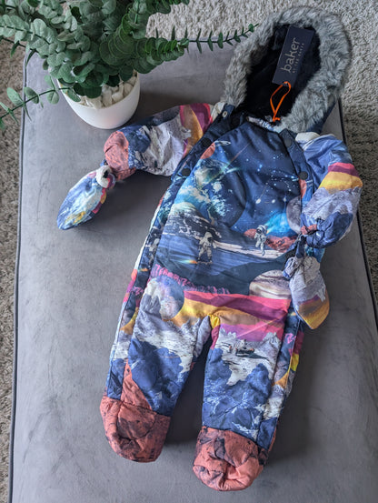 NEW BOYS TED BAKER SNOWSUIT AGE 3-6 MONTHS BNWT COST £45 SPACE Gift Astronaut