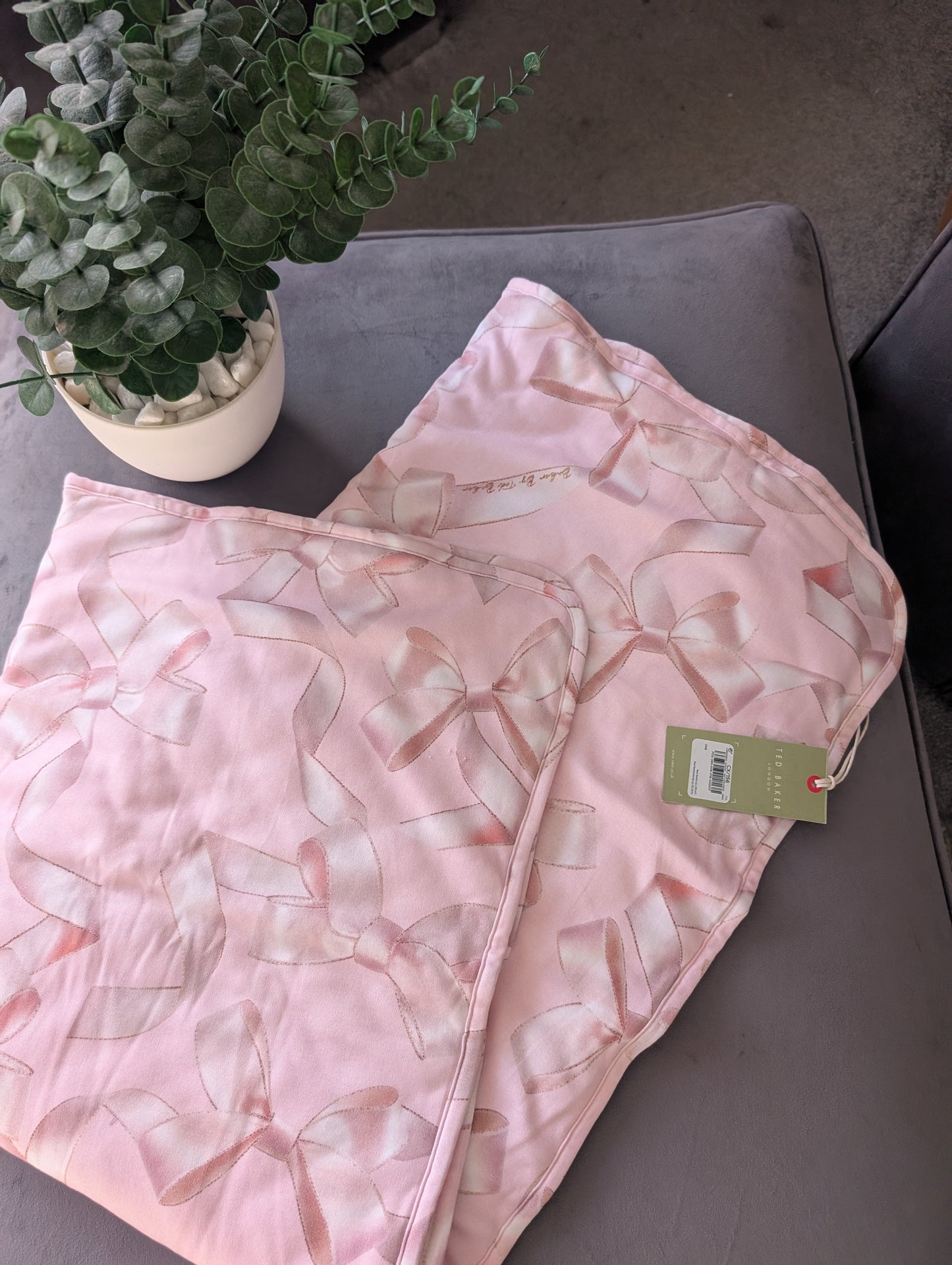 New Ted Baker Baby Blanket Pink Bows Luxury Cute Baby Gift Newborn Baby Shower