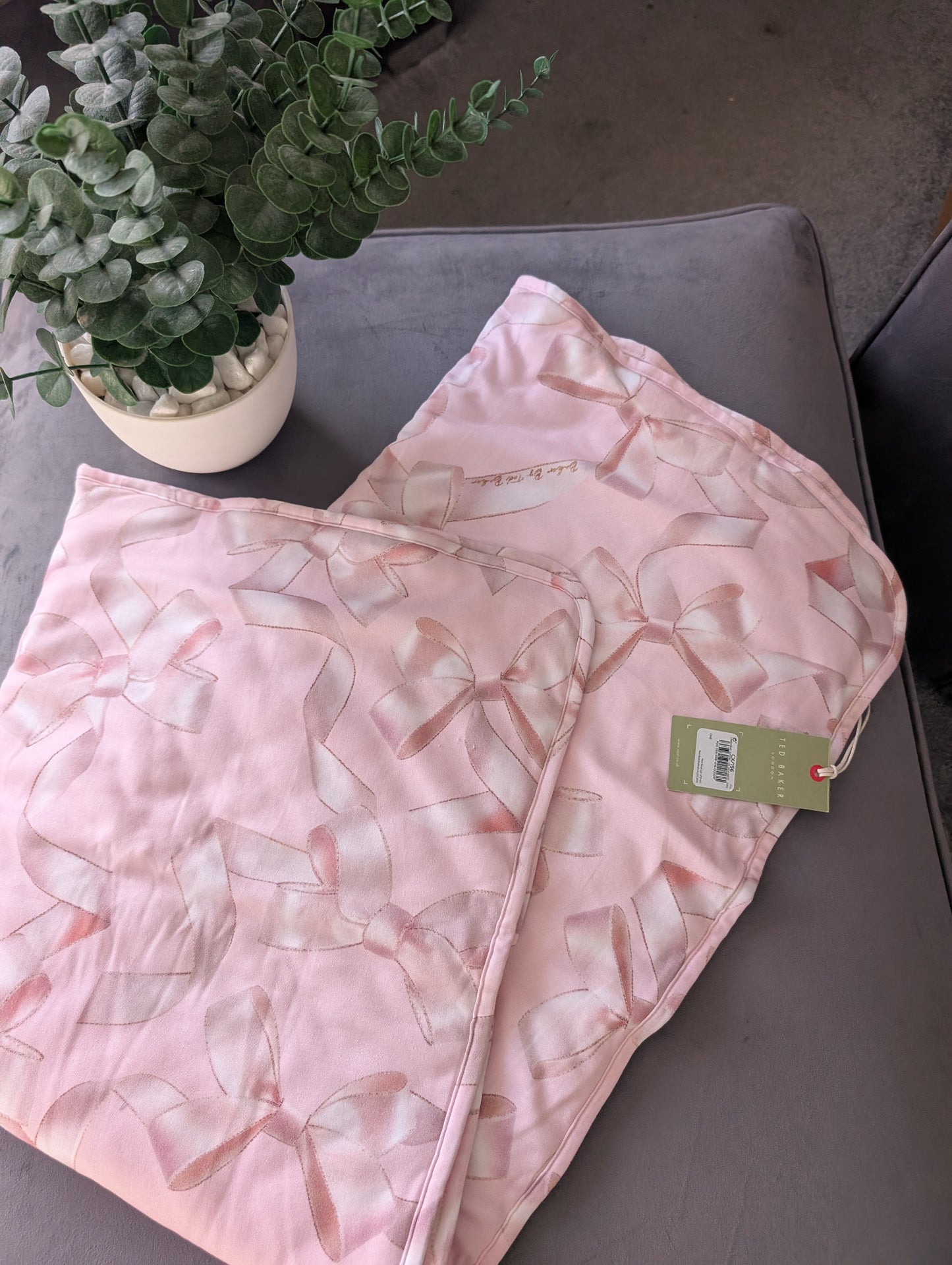 New Ted Baker Baby Blanket Pink Bows Luxury Cute Baby Gift Newborn Baby Shower